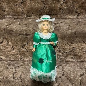 Musical March Calendar When Irish Eyes are Smiling Brinn Doll